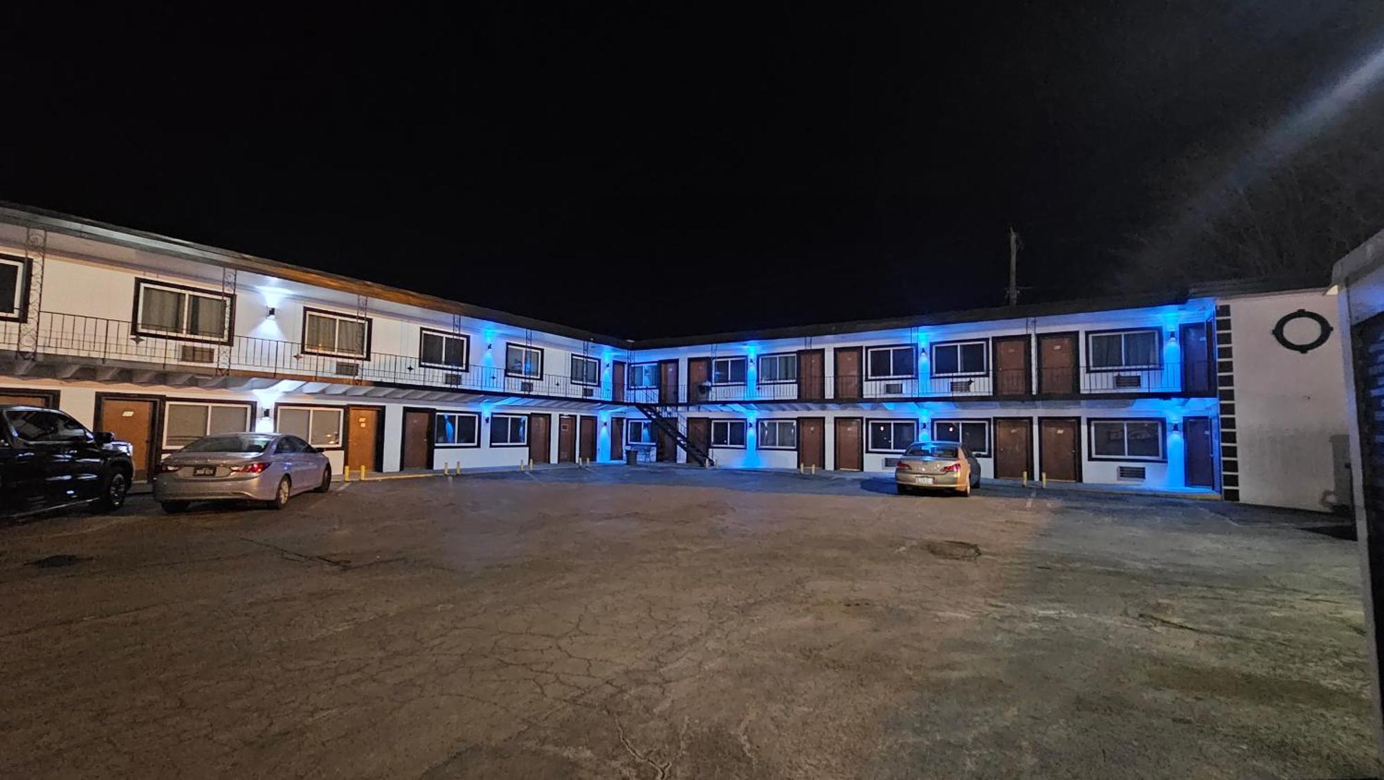 Broadway Inn Council Bluffs Exterior foto